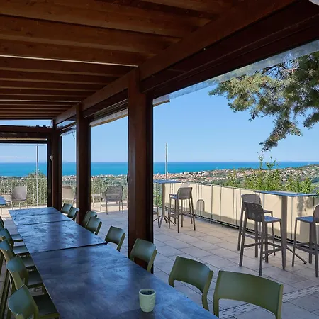- Euroappartamenti Apartment San Vincenzo